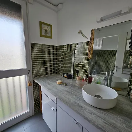 Apartament Saint-cyprien : T2 Avec Terrasse, Clim Et Parking, Pres De La - Fr-1-309-470