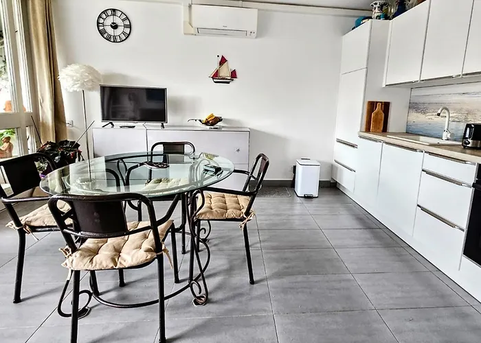 Apartamento Saint-cyprien : T2 Avec Terrasse, Clim Et Parking, Pres De La - Fr-1-309-470